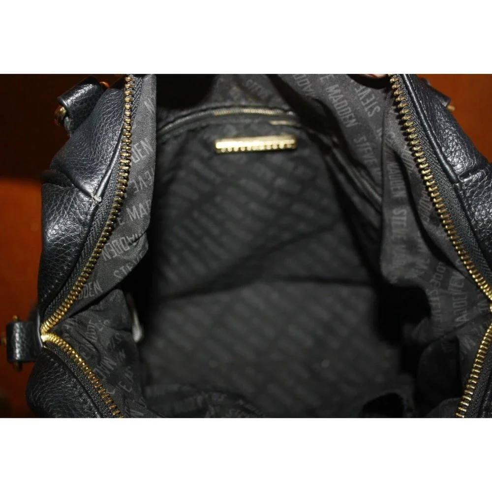 Steve Madden Shoulder Hand Bag Black Chains Large 12 X 9 1/2 Zip Pockets